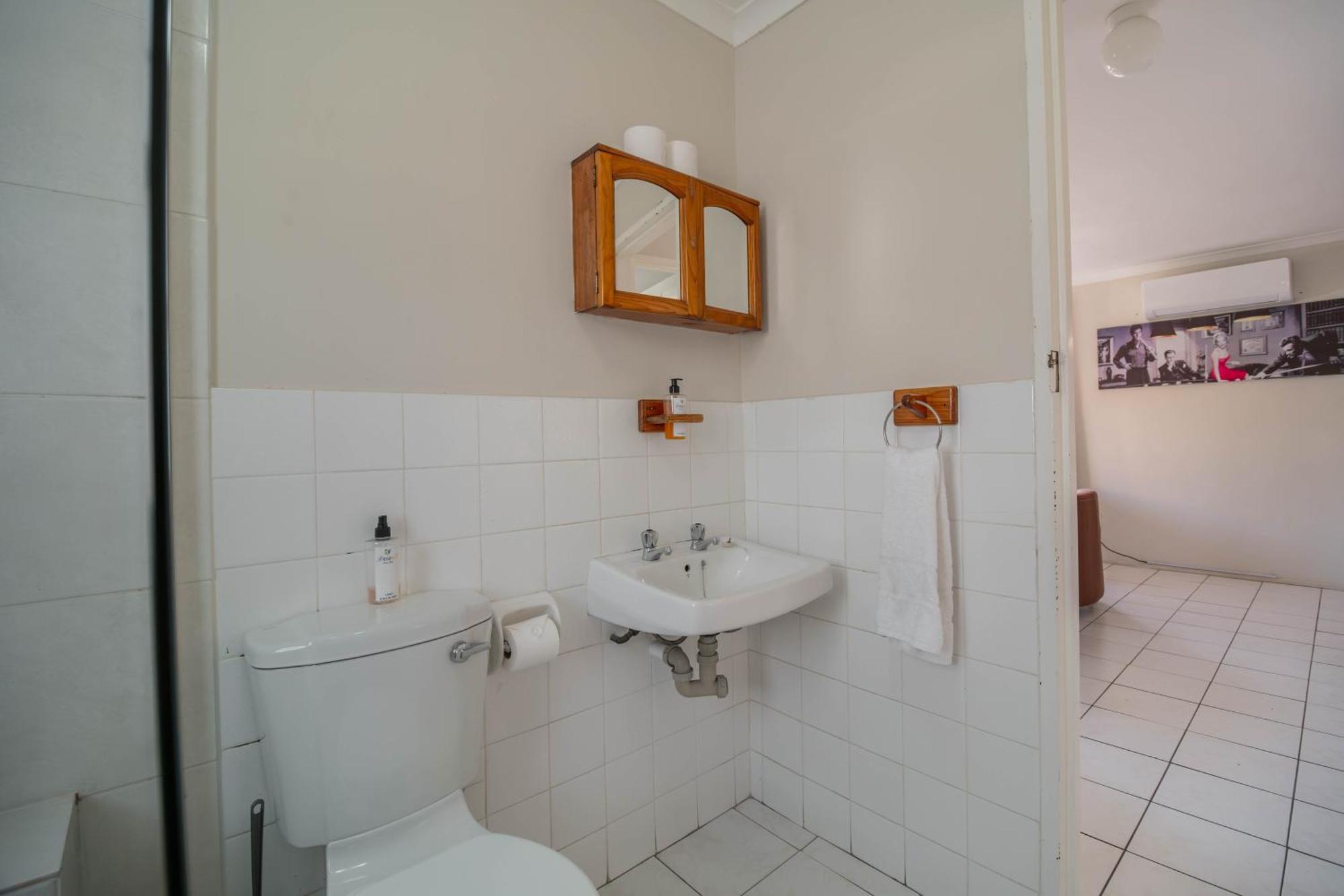 Broadway Self Catering Apartments ダーバンヴィル エクステリア 写真