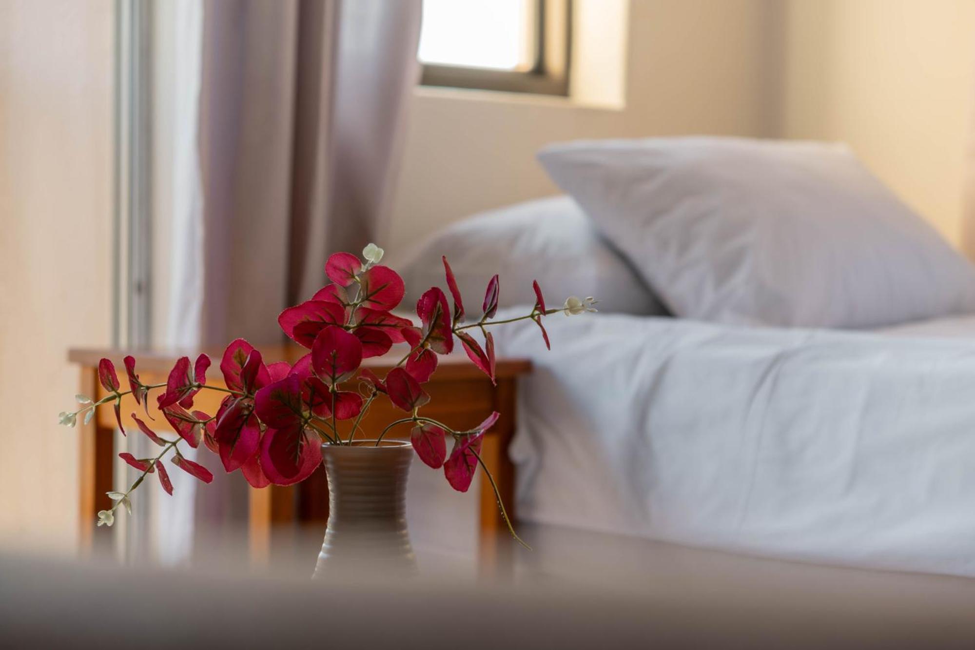 Broadway Self Catering Apartments ダーバンヴィル エクステリア 写真