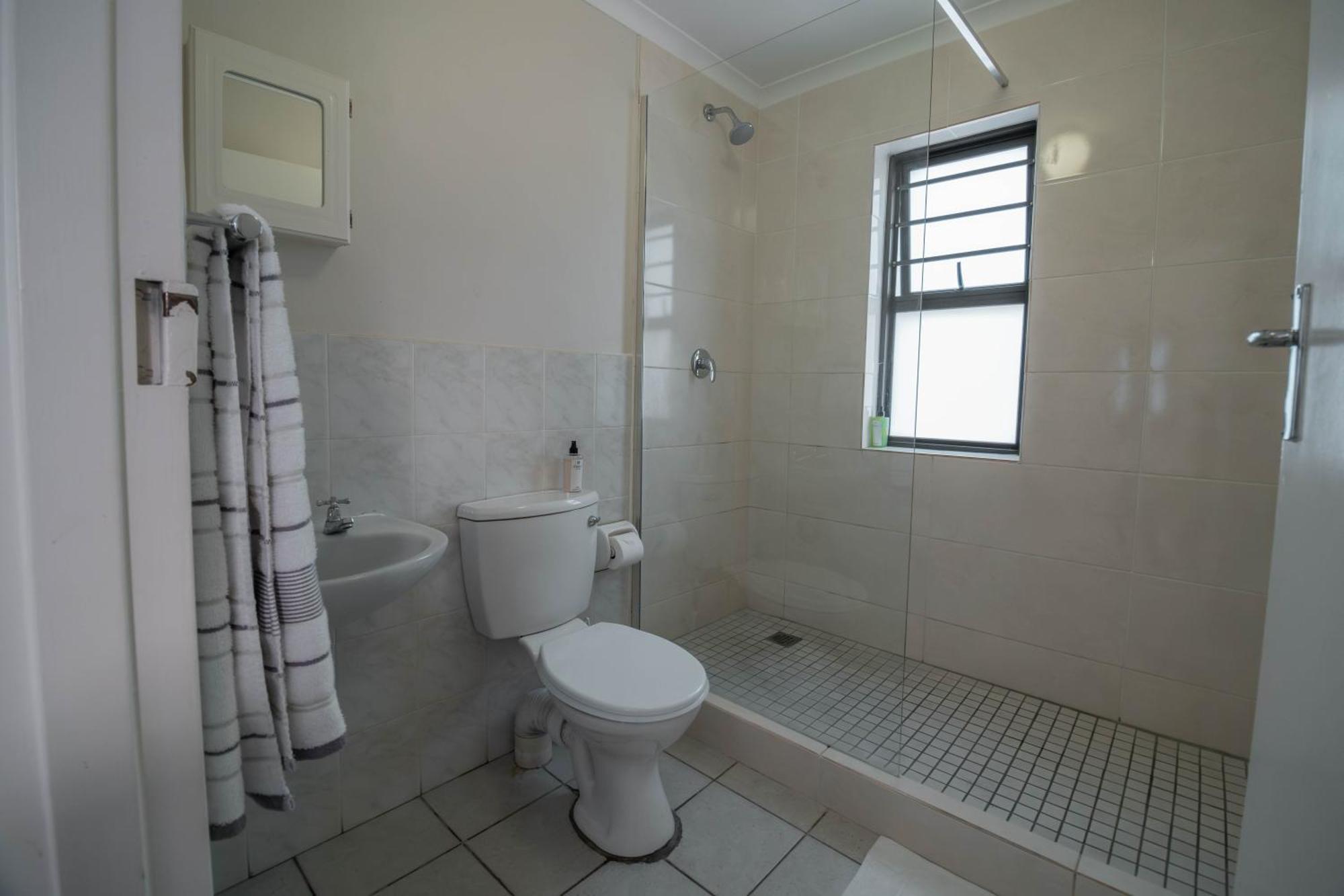 Broadway Self Catering Apartments ダーバンヴィル エクステリア 写真