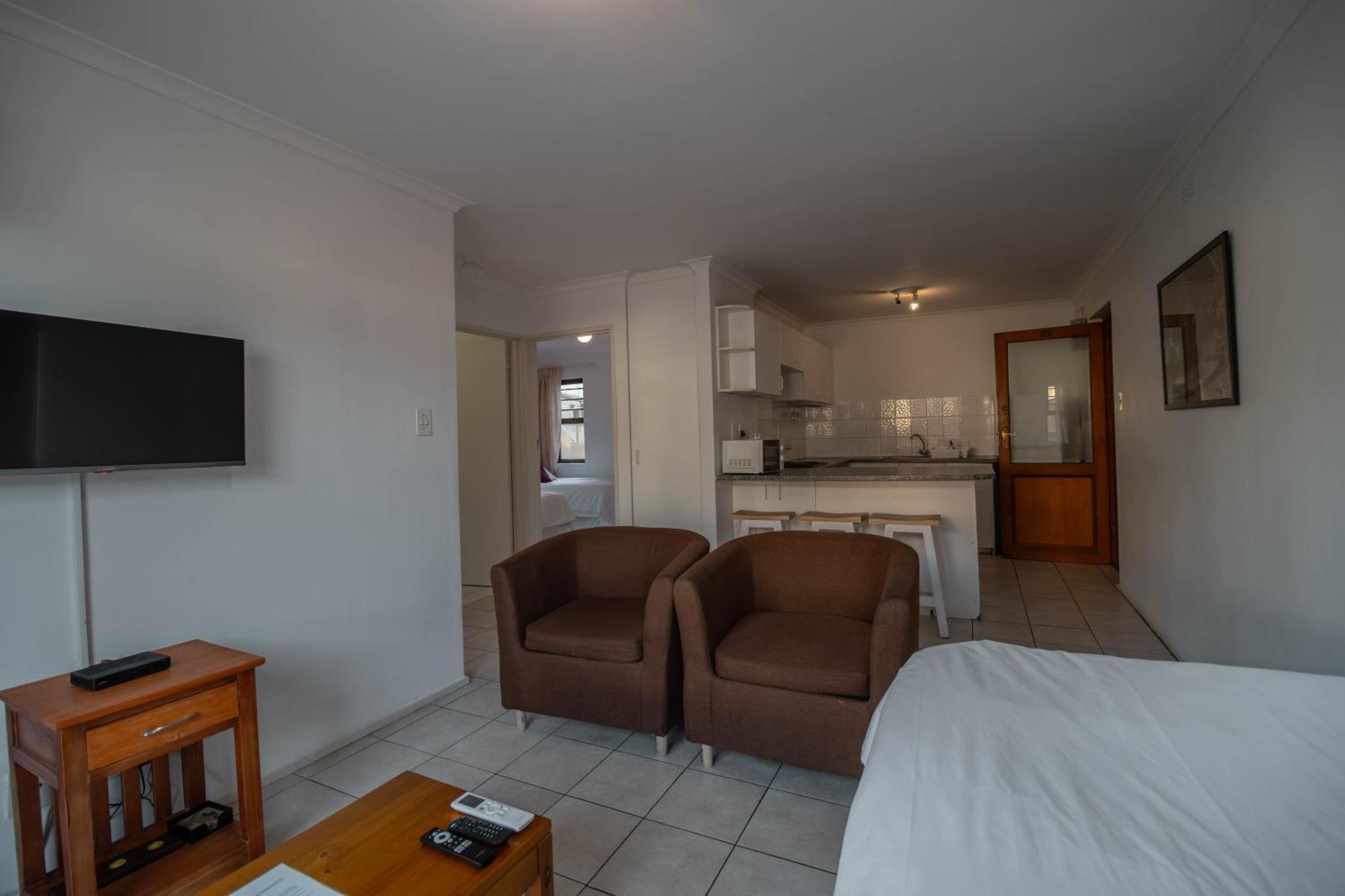 Broadway Self Catering Apartments ダーバンヴィル エクステリア 写真